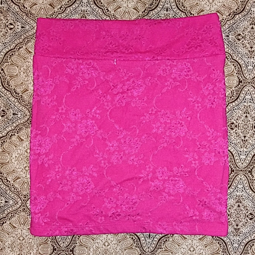 Pink Friday - Picture 2 of 2